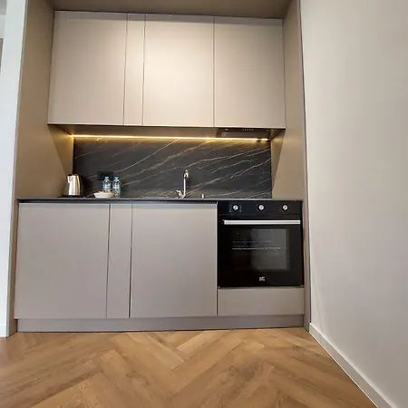 Executive By Modern Living سكوبجي