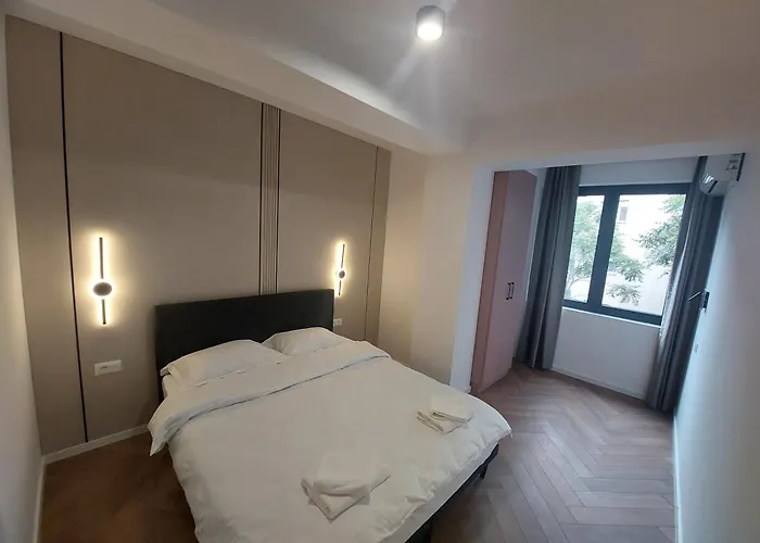 Executive By Modern Living