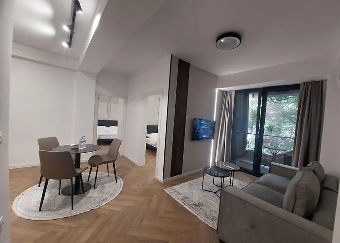 Executive By Modern Living